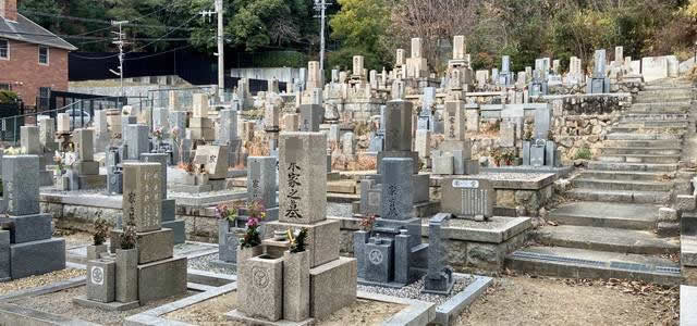 兵庫県芦屋市にある芦屋三条墓地