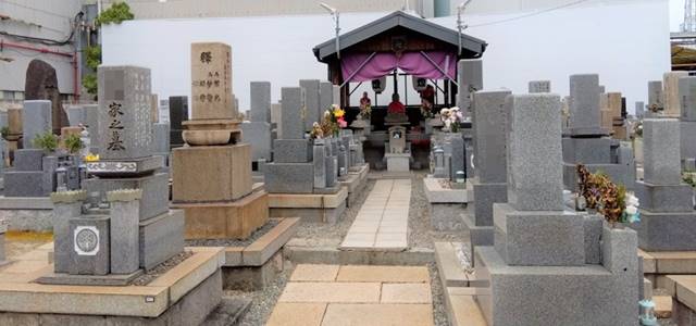 兵庫県尼崎市の常光寺共同墓地