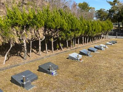 メモリアルパーク亀山霊苑の永代供養墓