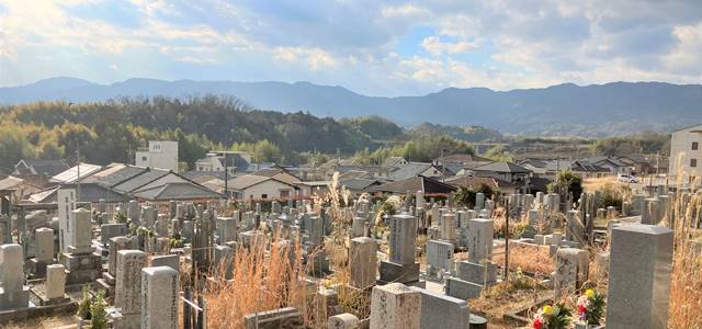 滋賀県大津市の堅田墓地