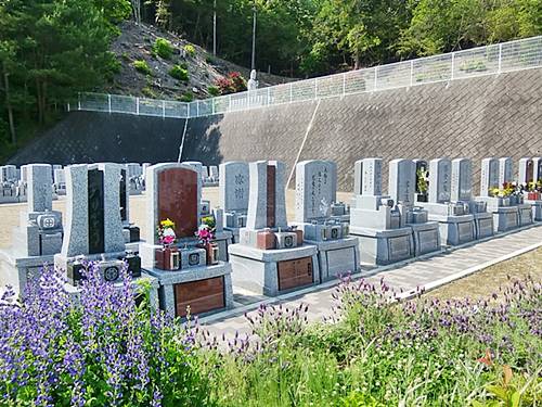 明治の森霊苑の永代供養墓