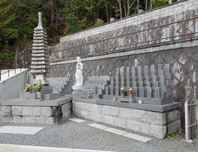 苗秀寺の永代供養墓